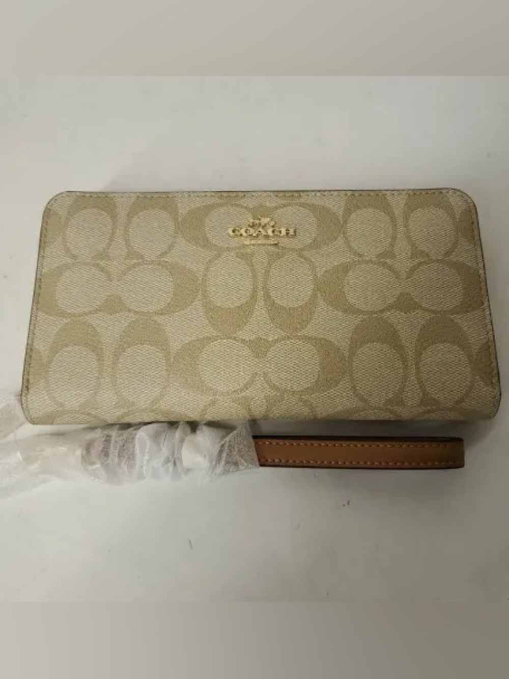 Coach Zip-Around Signature Wallet Wristlet in light khaki and light saddle